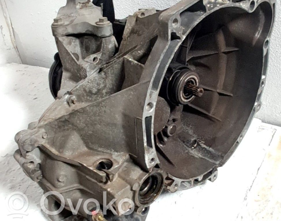 Mazda 2 Manualna 5-biegowa skrzynia biegów 
