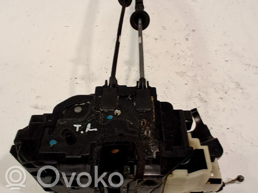 Cerradura de puerta trasera   814202B000