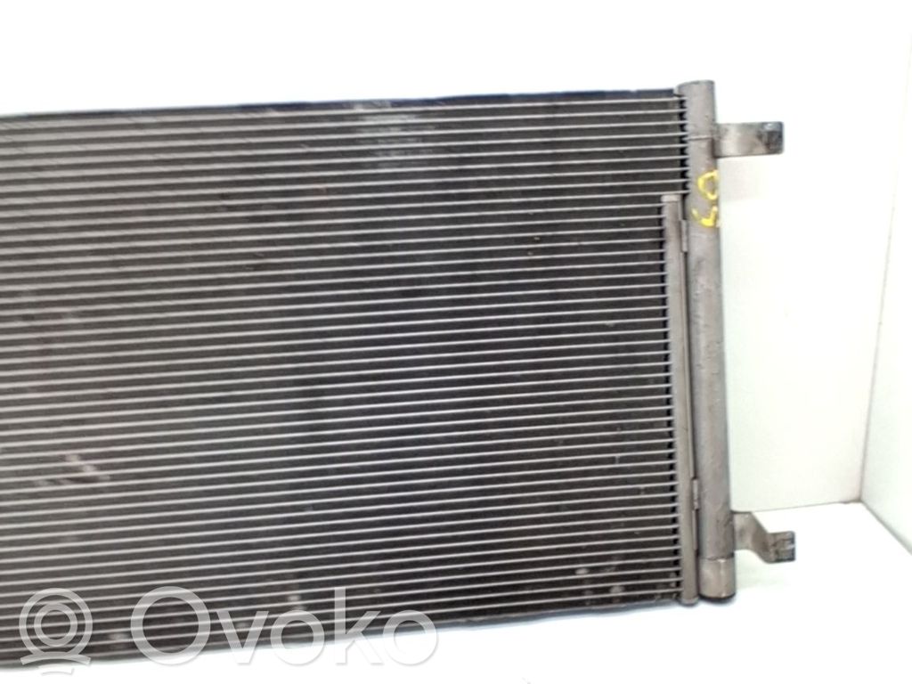 Volkswagen Golf VII Radiatore di raffreddamento A/C (condensatore) 