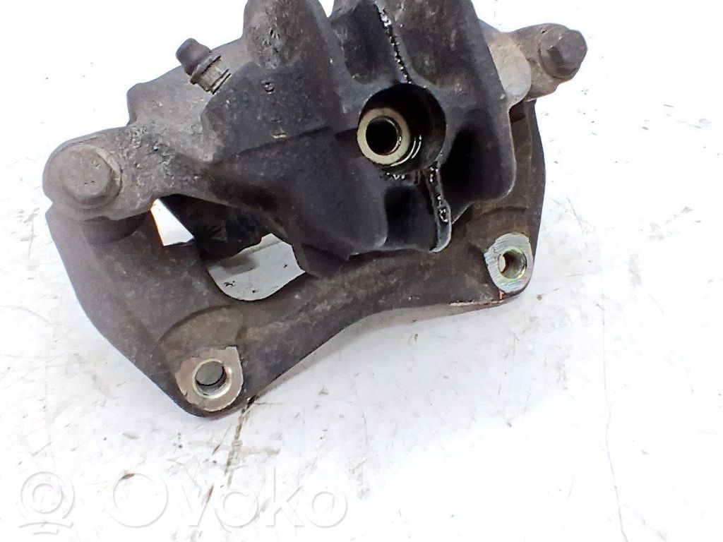 Volvo S40, V40 Pinza del freno anteriore