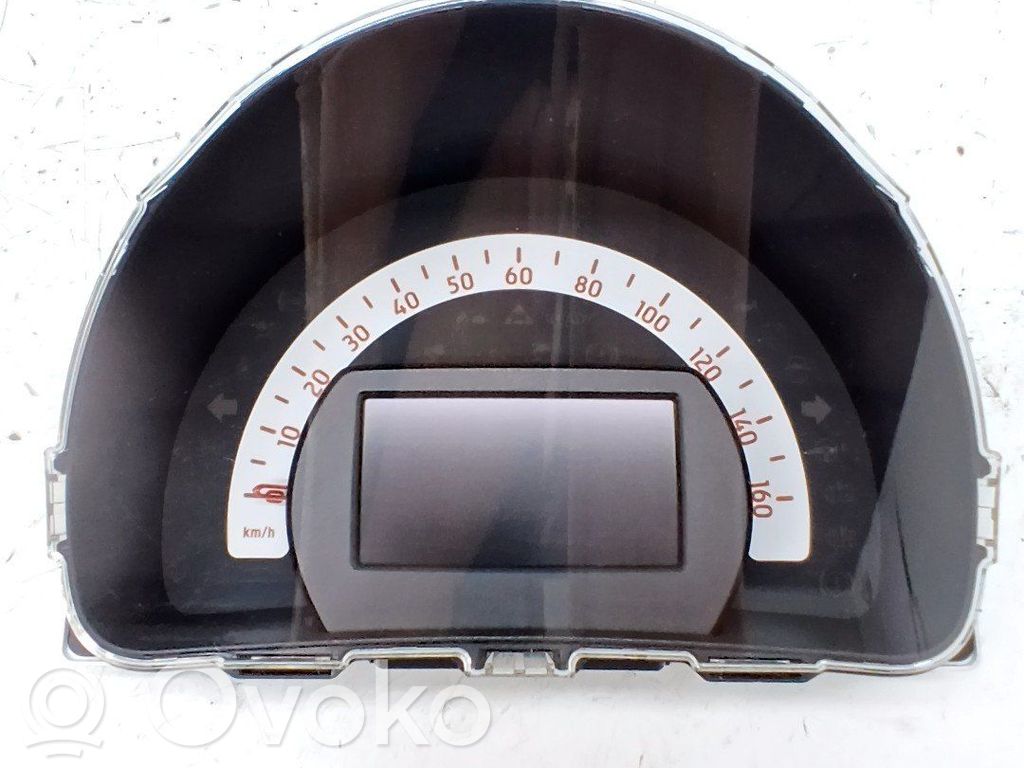 Smart ForTwo II Licznik / Prędkościomierz 