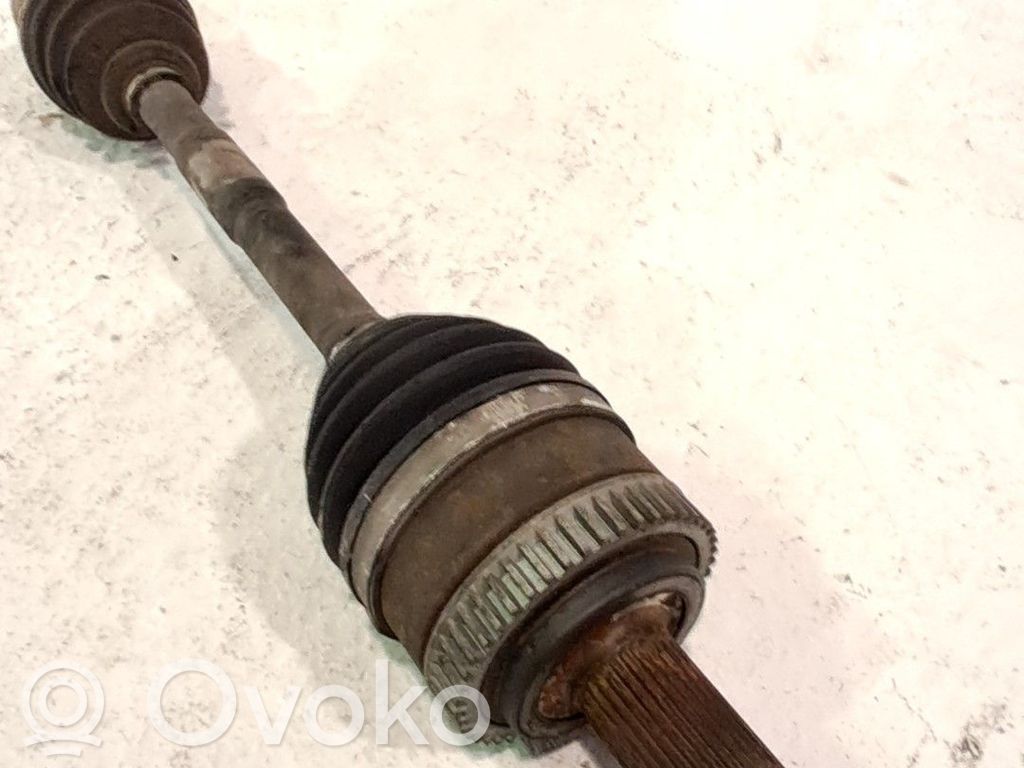 Półoś przednia   495002Y900
