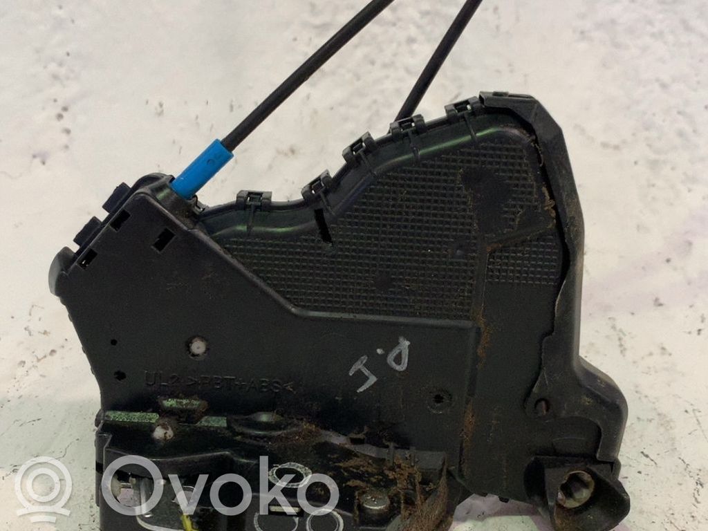 Cerradura de puerta delantera   6904002211