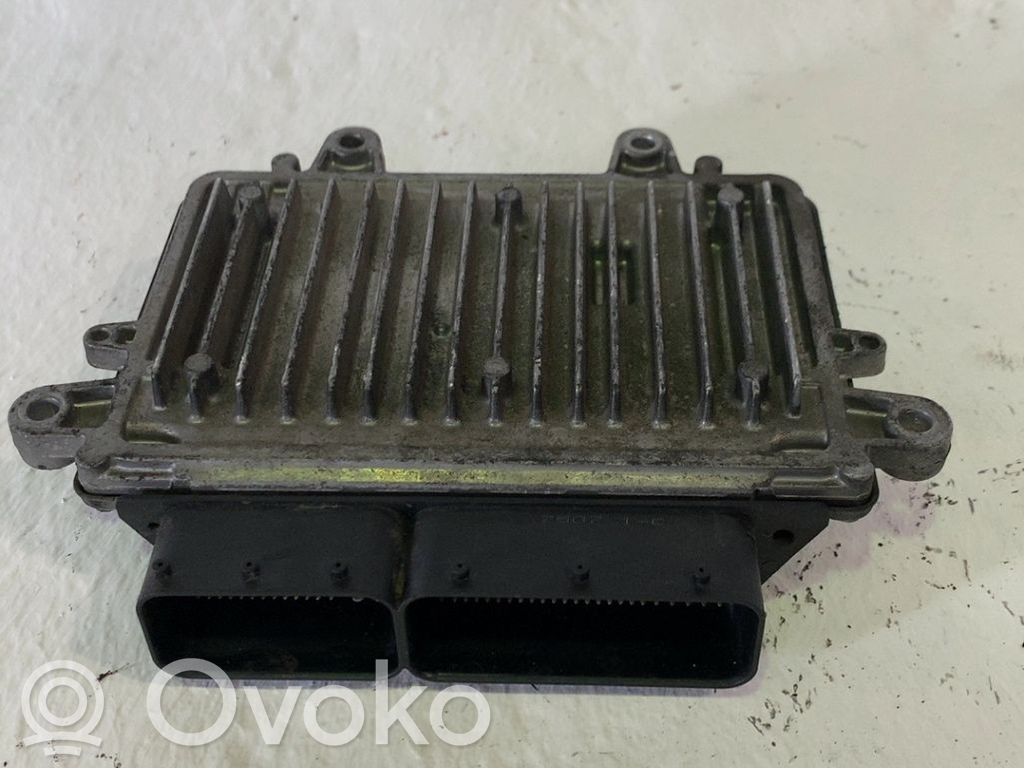 Unité de commande, module ECU de moteur   A6401506734
