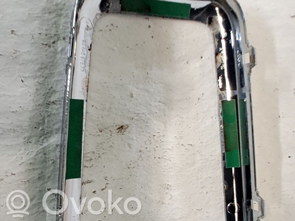 Moldura del panel   7589E2