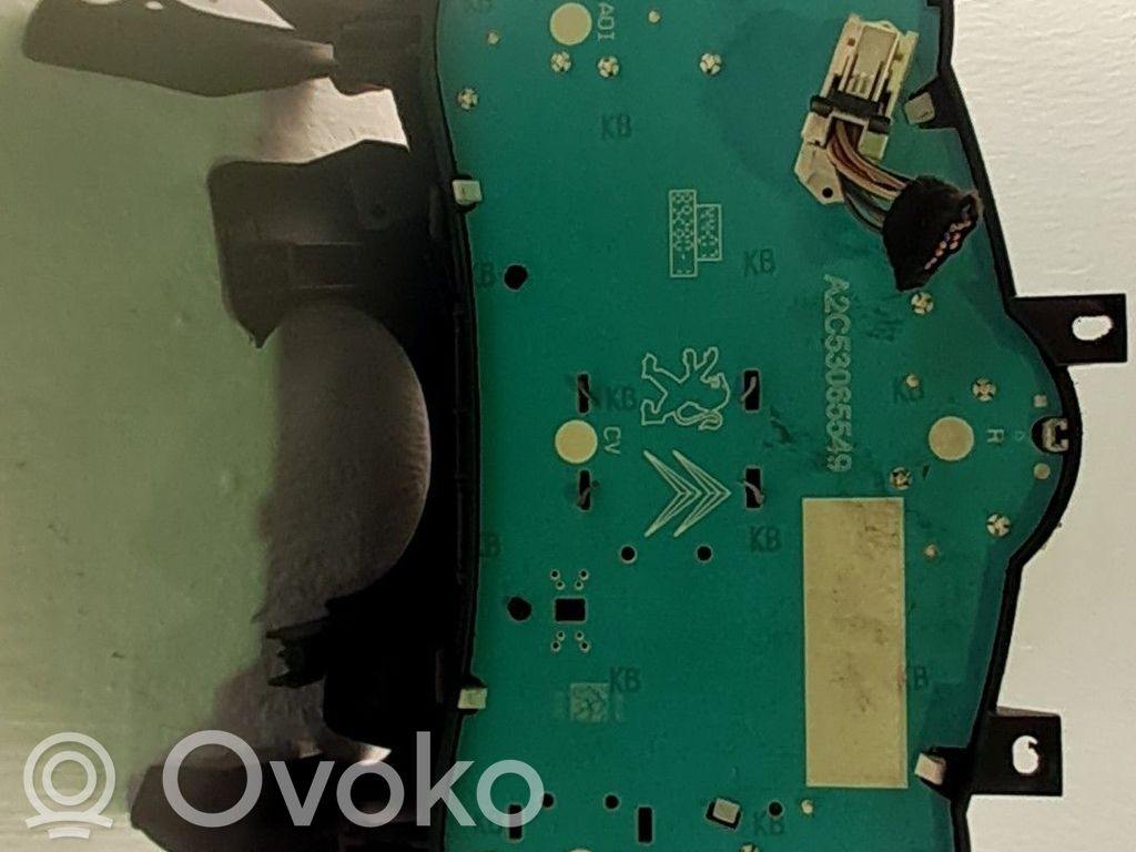 Geschwindigkeitsmesser Cockpit   6103EF