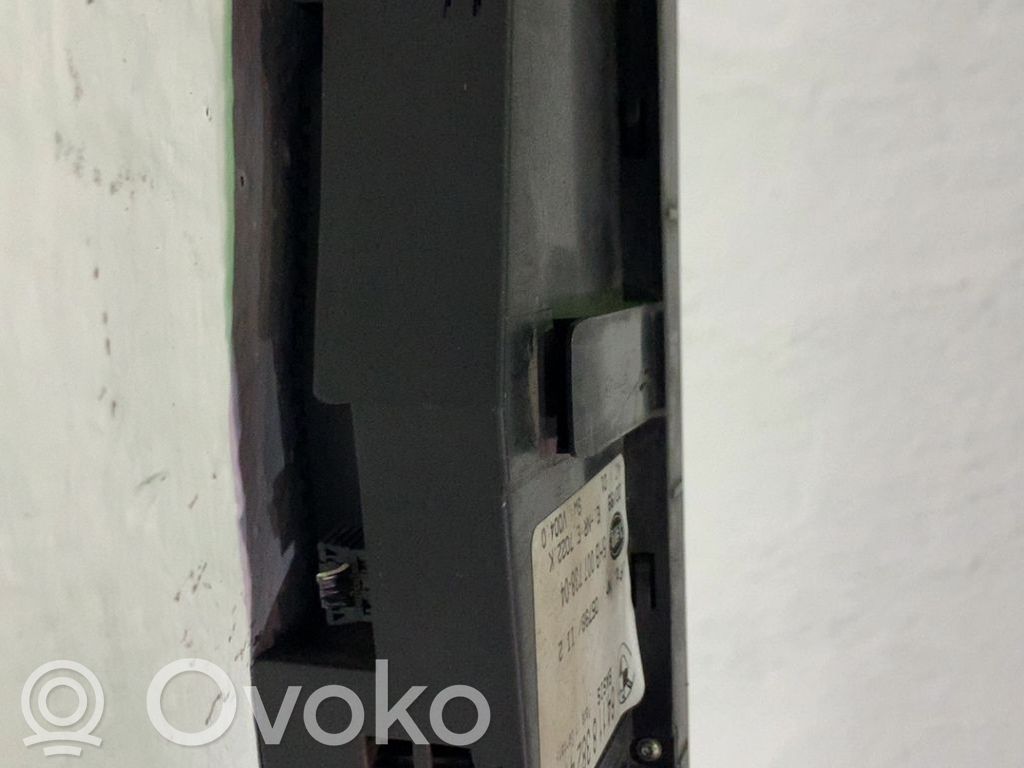 Climate control unit   64116956319