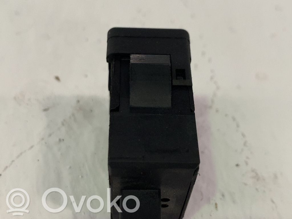 Muut kytkimet/nupit/vaihtimet   6554GR
