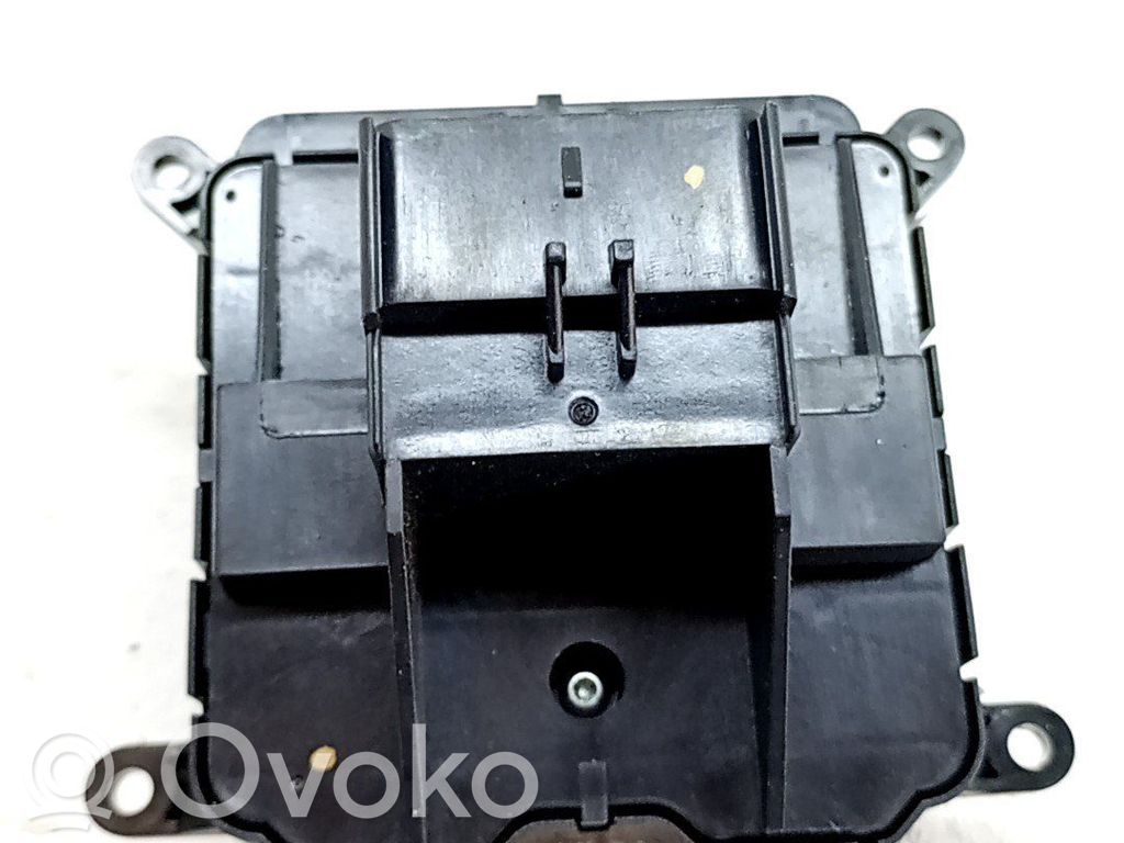 Interruptor del elevalunas eléctrico   68290764AF