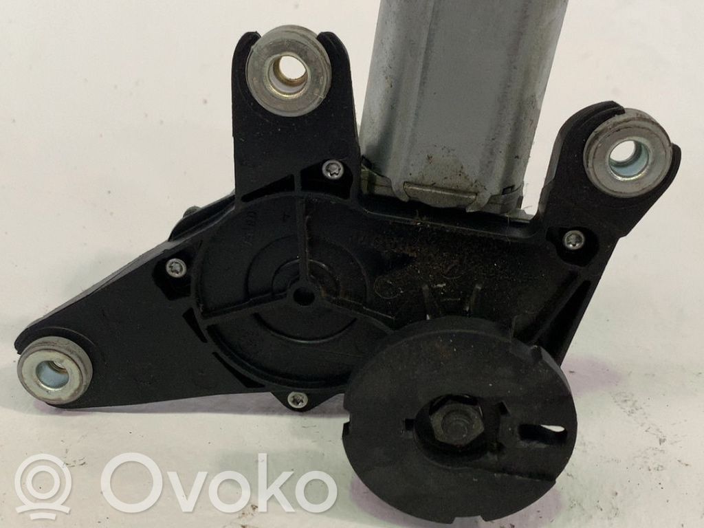 Motor del limpiaparabrisas trasero   8200031085