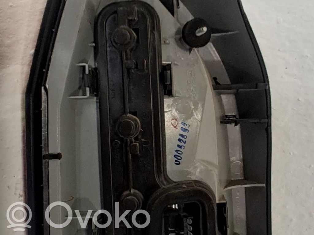 Opel Zafira A Takavalon polttimo 