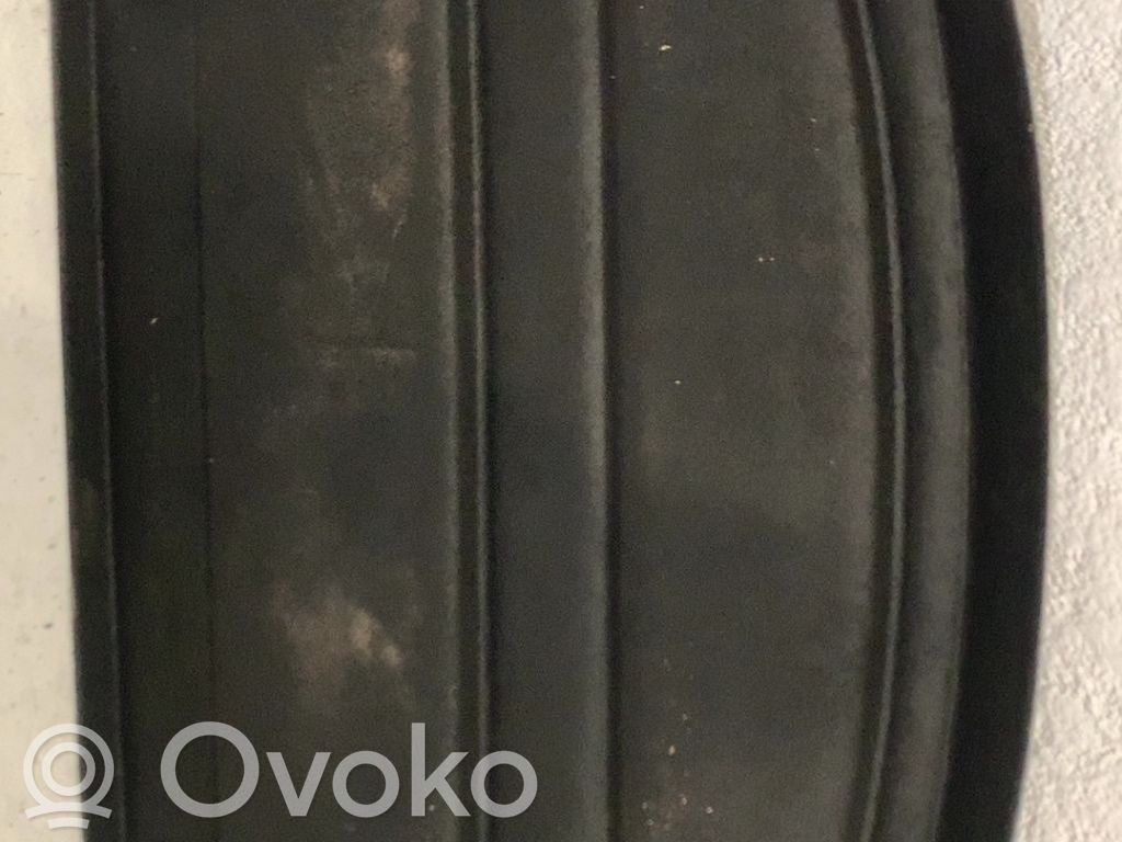 Ford Mondeo Mk III Tylna klapa bagażnika 