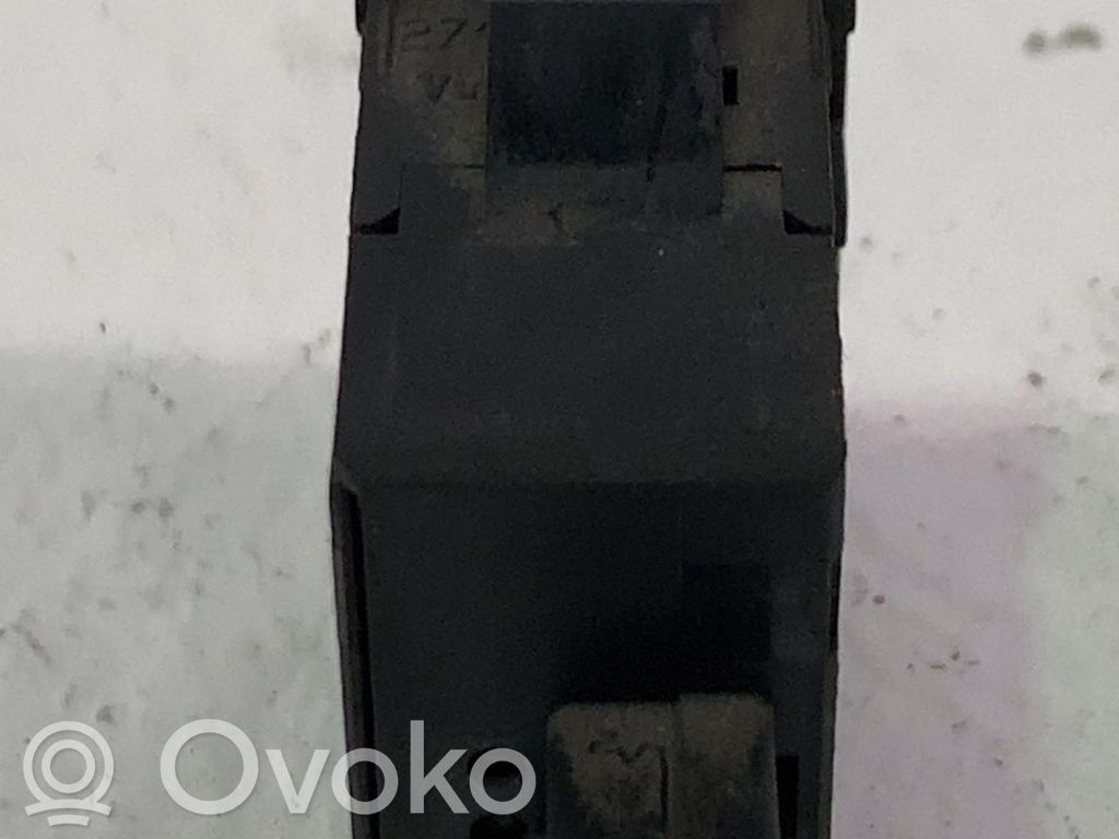 Bouton commande réglage hauteur de phares   6554C3