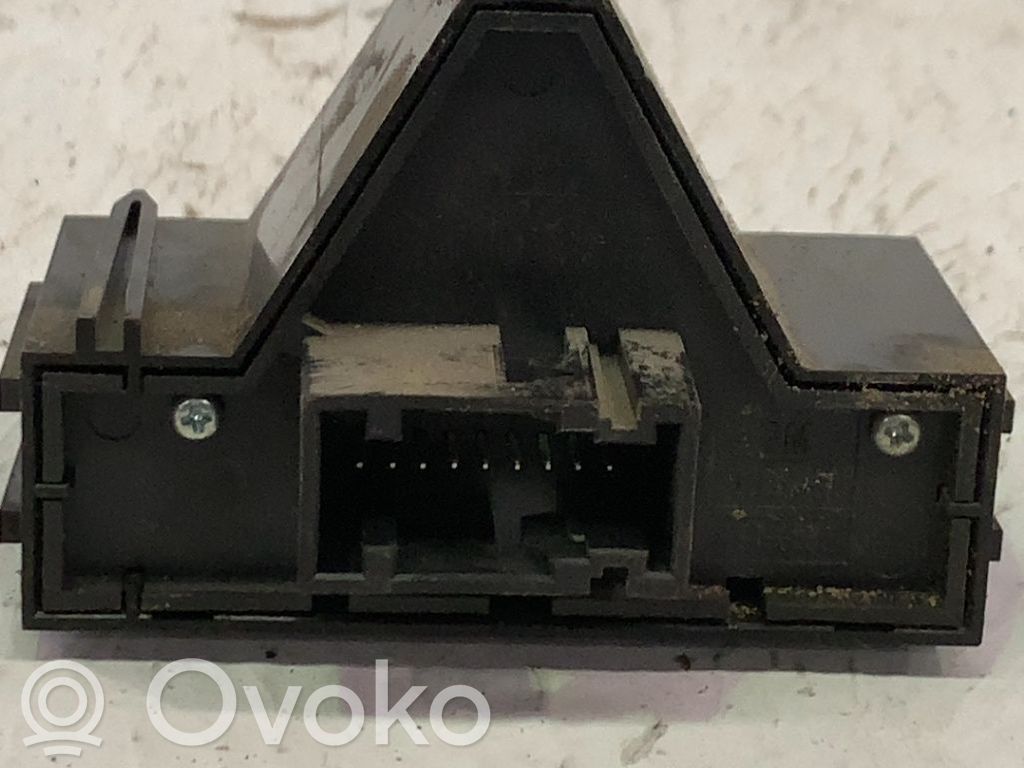 Schalter Warnblinkanlage   13189800