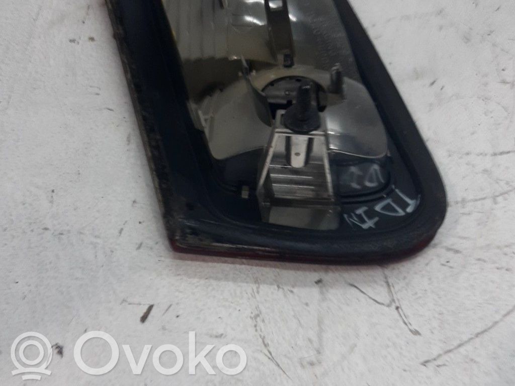 Saab 9-3 Ver1 Lámpara de faros/luces traseros 