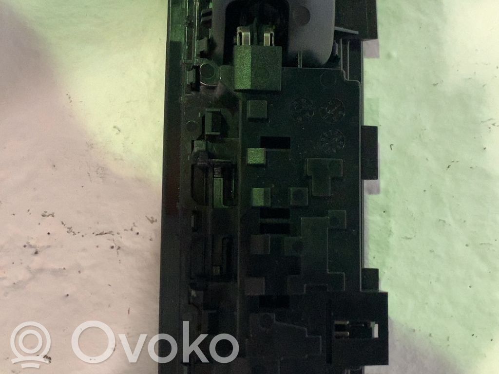 Volkswagen Polo Ramă consolă lumini plafon 