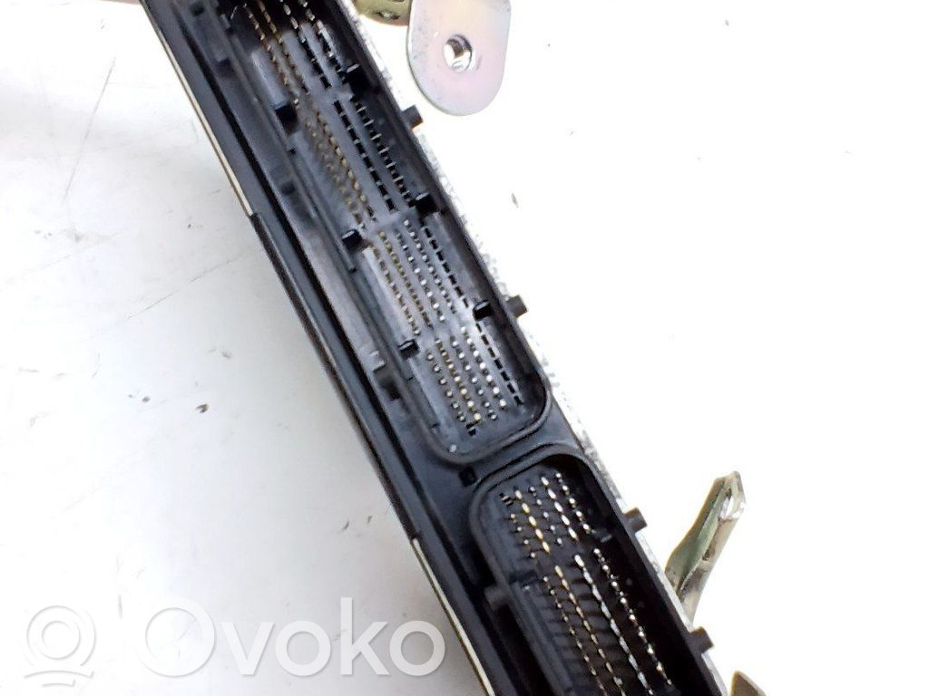 Toyota Corolla E110 Motorsteuergerät ECU 