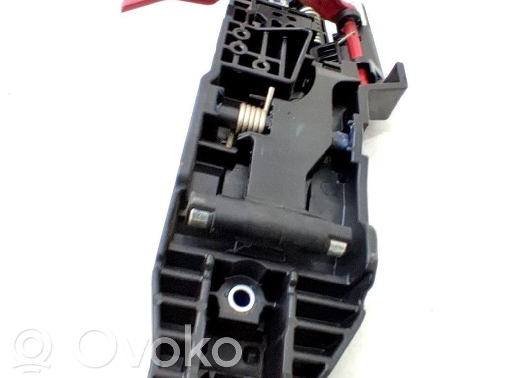 Toyota Corolla E110 Manecilla externa puerta trasera 