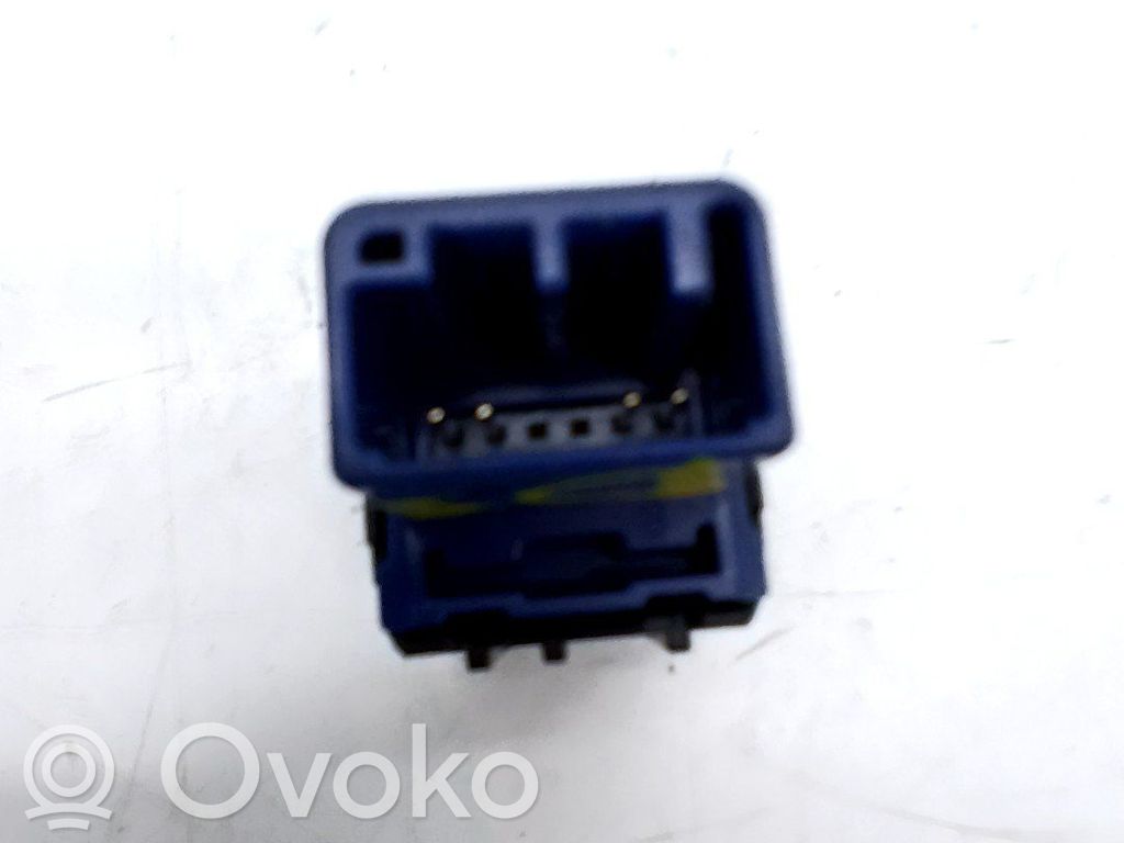 Toyota Corolla E110 Otros interruptores/perillas/selectores 
