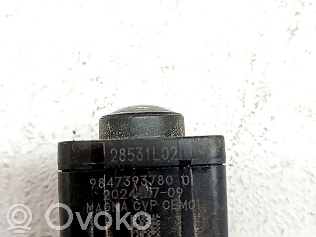 Peruutuskamera   9847393780