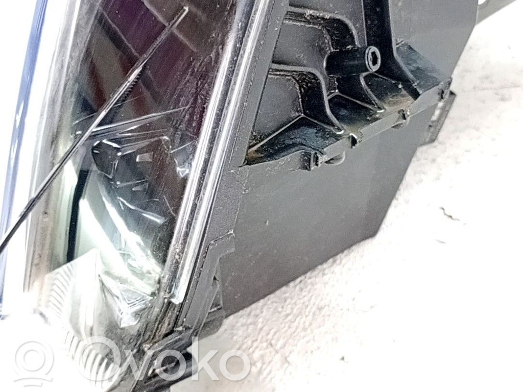 Headlight/headlamp   9847197880