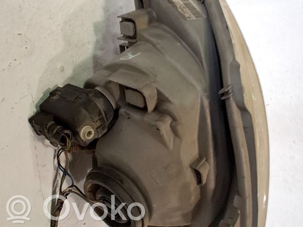 Headlight/headlamp   91165720