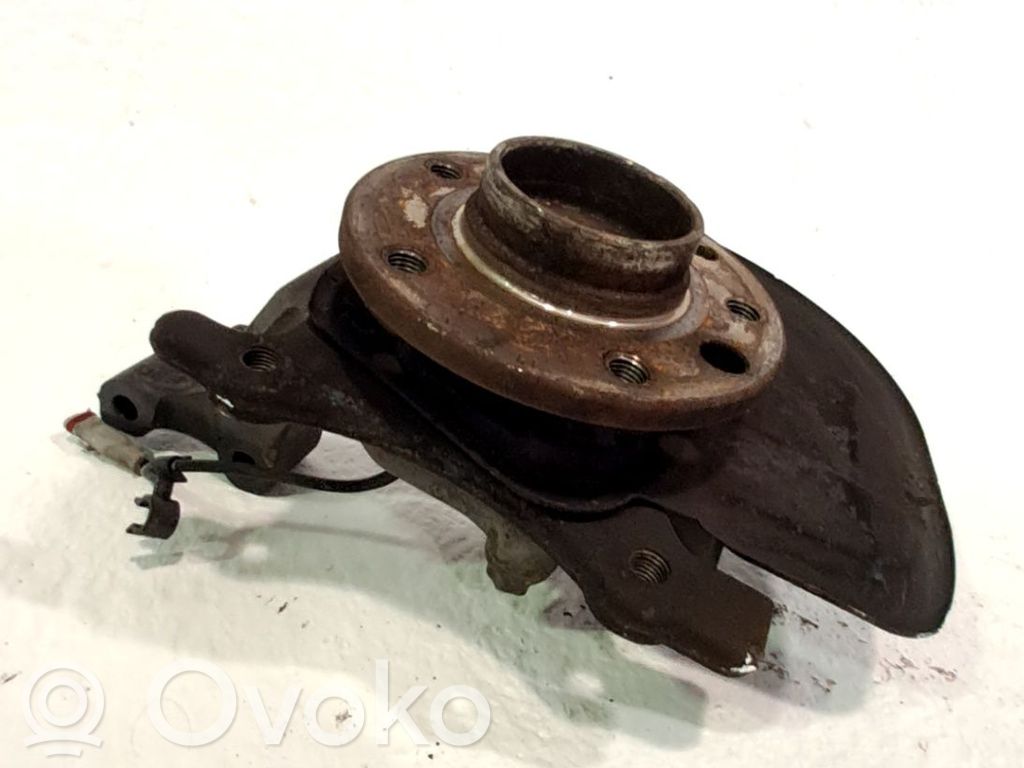 Achsschenkel vorne   13156037