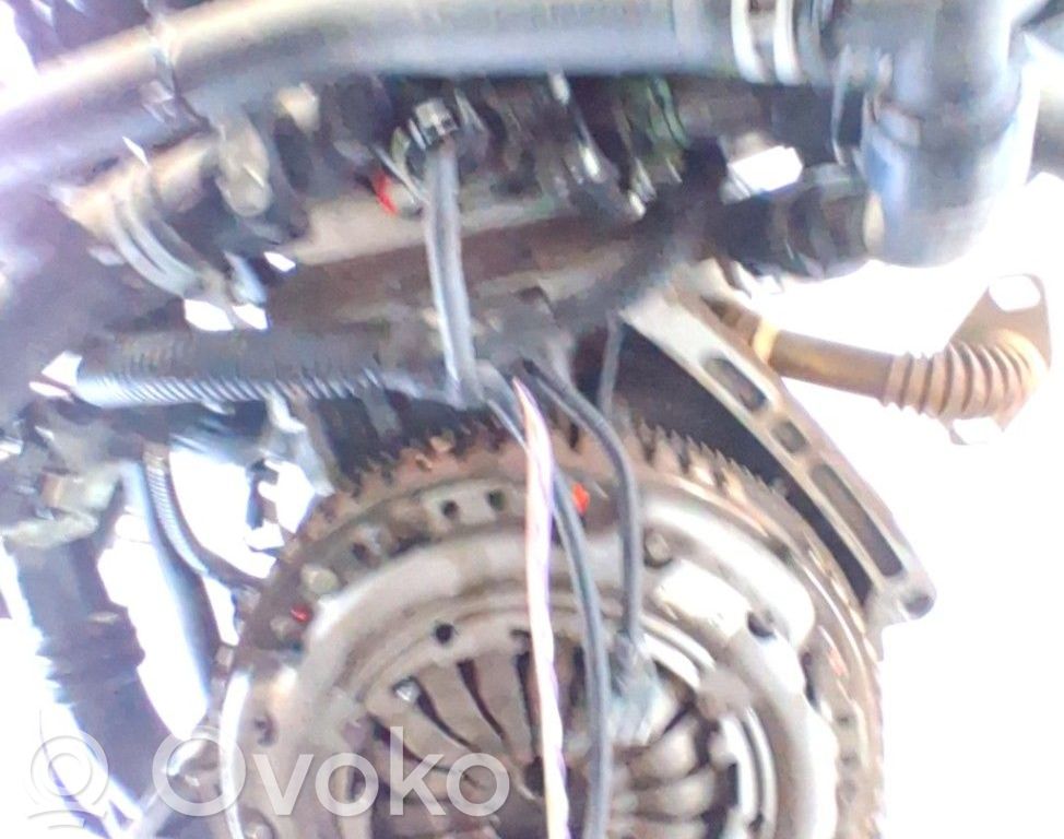 Motor completo   K9K608,8201535502