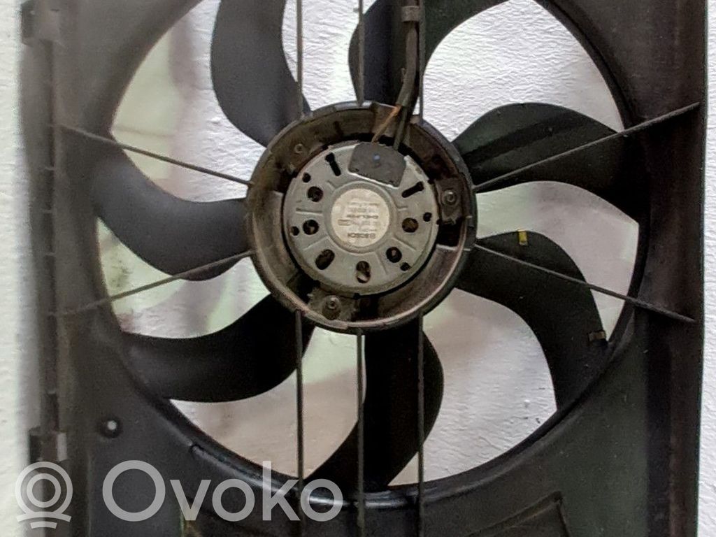 Vauxhall Zafira C Tila-auton jääkaappi 