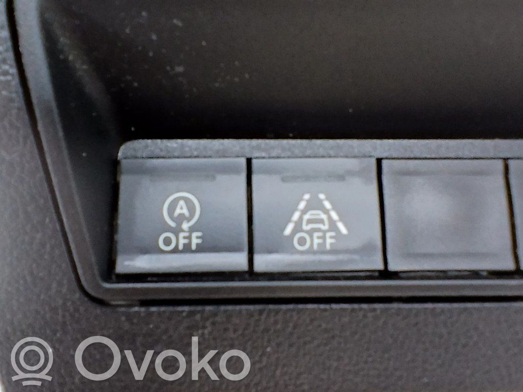Citroen Berlingo Butoane/comutatoare pe volan 