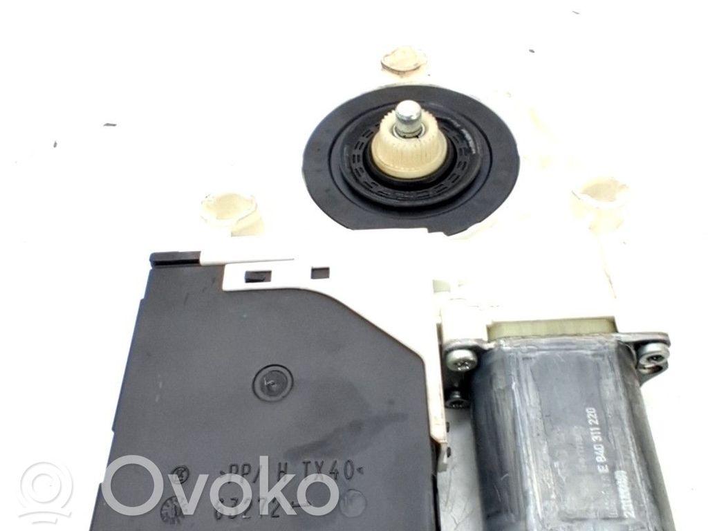 Motor del regulador de la ventanilla de la puerta delantera   2K5959702