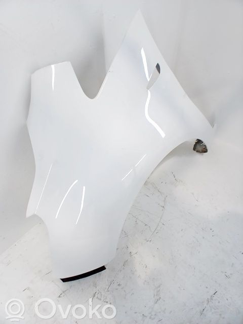 Etulokasuojan reuna   663111K050