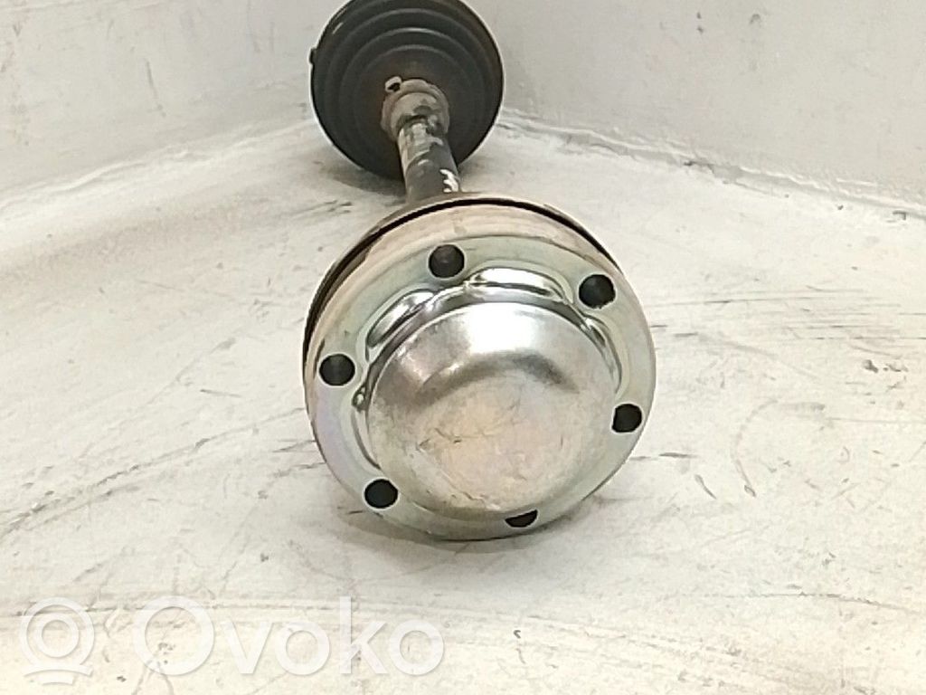 Priekinis pusašis   3Q0407271AA