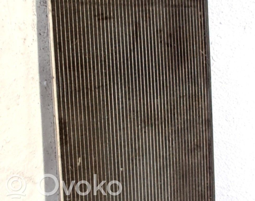 Radiateur de refroidissement   8E0121251AQ