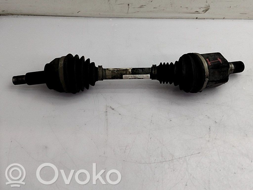 Etuvetoakseli   LR061604