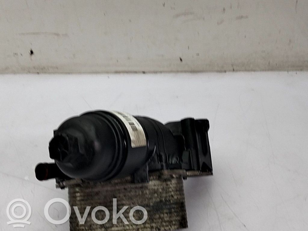 Renault Trafic II (X83) Supporto di montaggio del filtro dell’olio