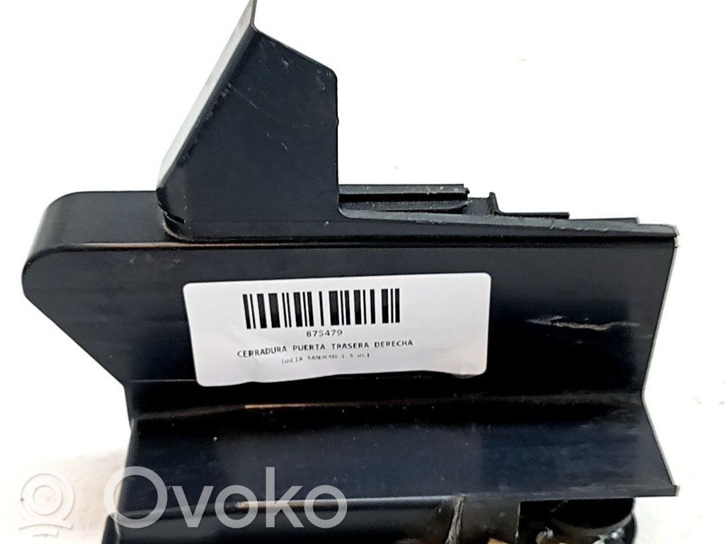 Serrure de porte arrière   825022281R