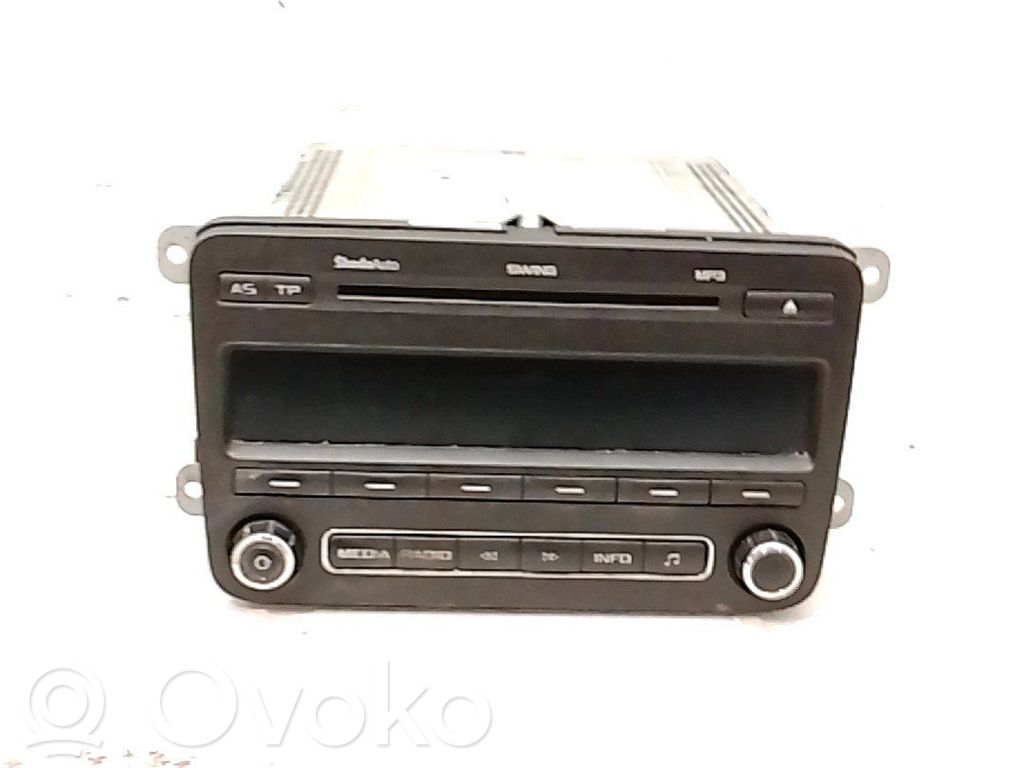 Panel / Radioodtwarzacz CD/DVD/GPS   5J0051230