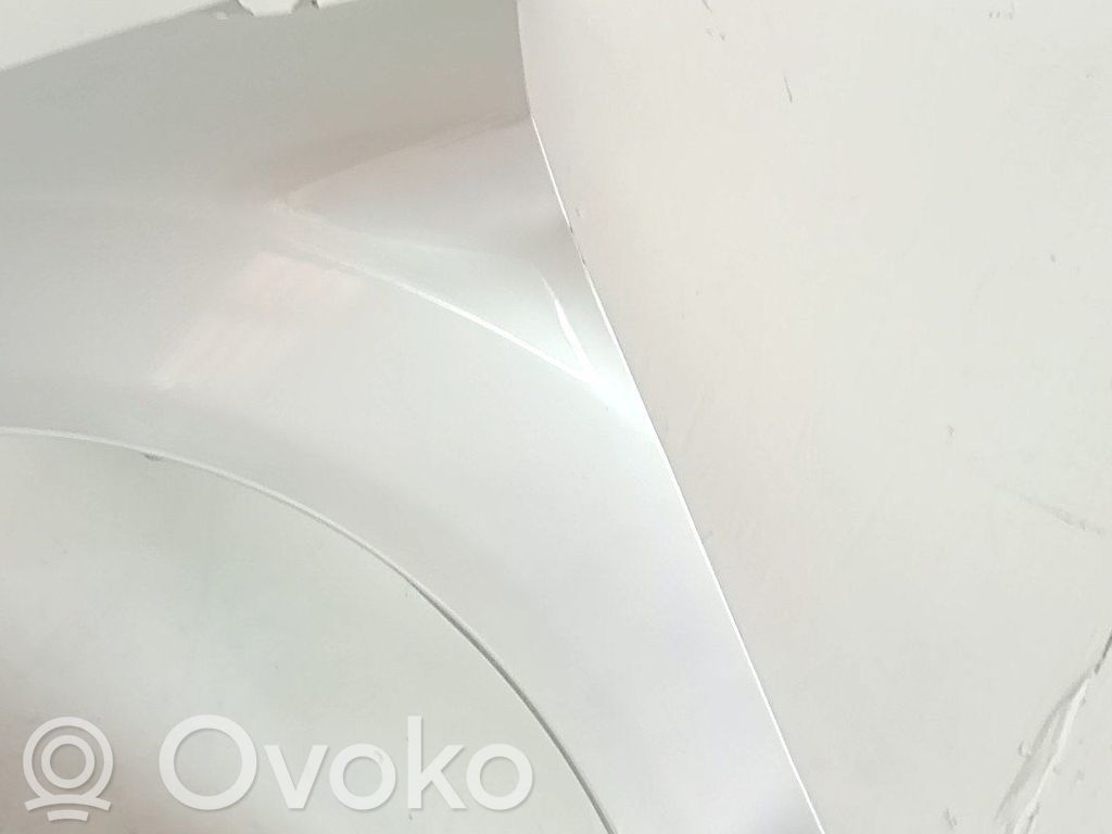 Ford Fiesta Arche d'aile avant 