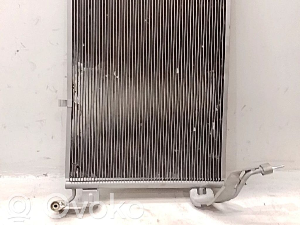 Ford Fiesta Radiatore di raffreddamento A/C (condensatore) 