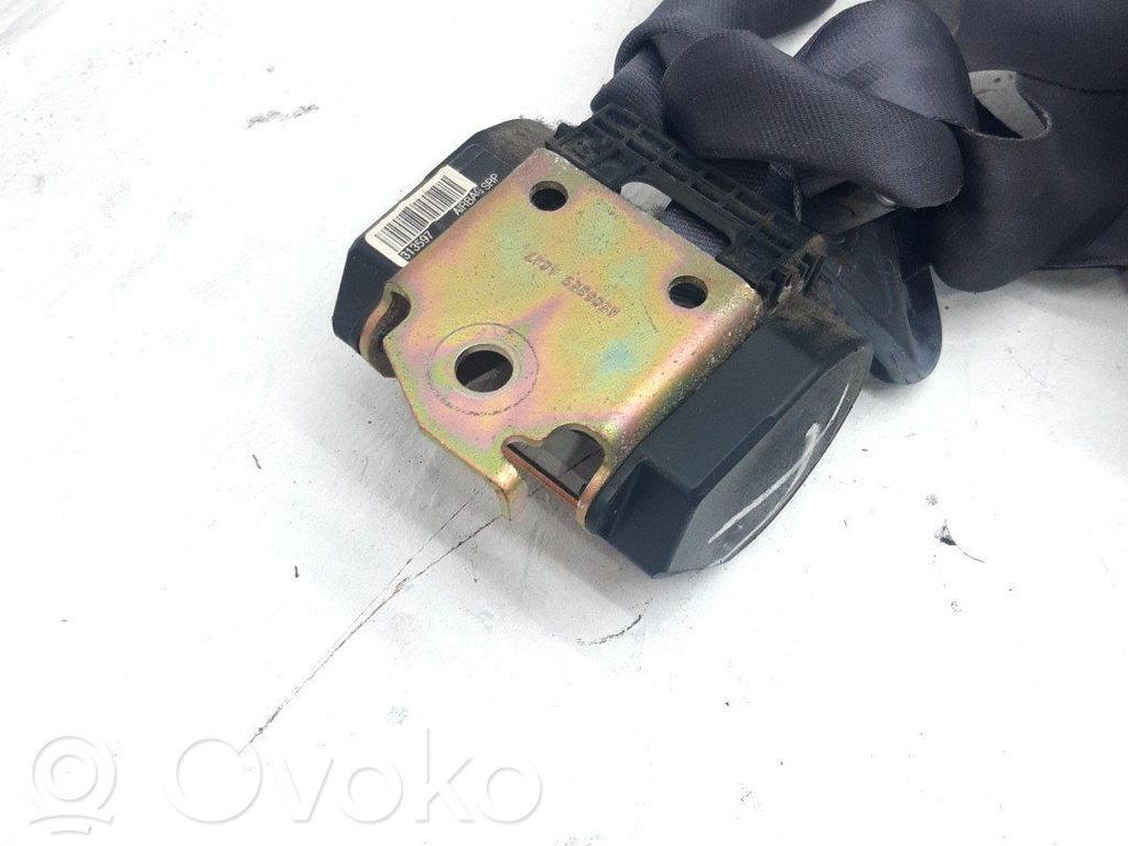 Etuistuimen turvavyö   6025313597