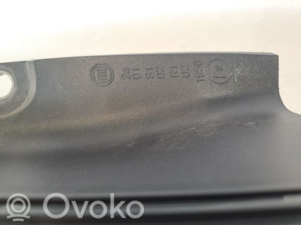 Fiat Punto (199) Takavalon polttimo 