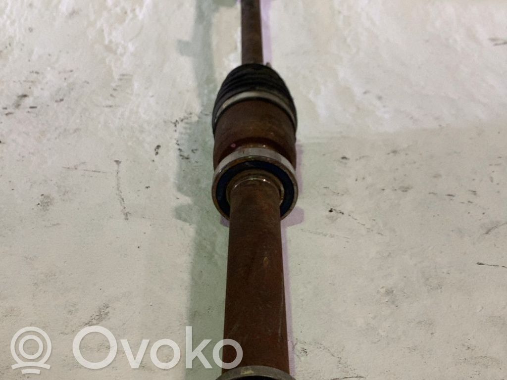 Eje de transmisión delantero   8201272592