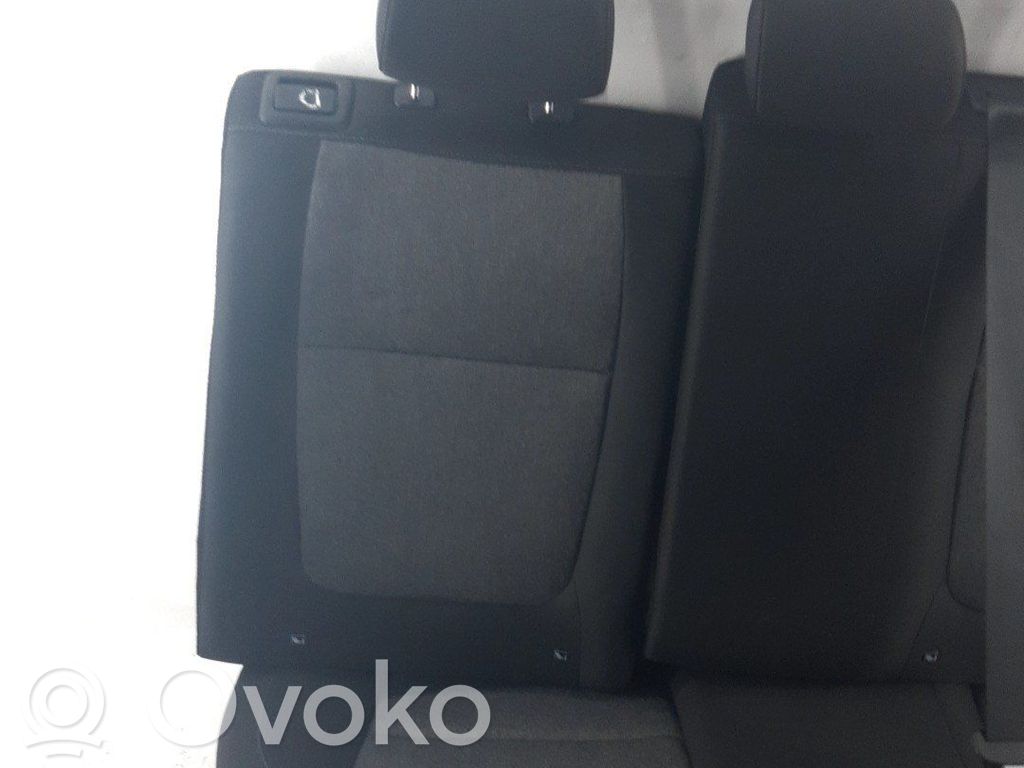 Asiento trasero   89100H8010CUA