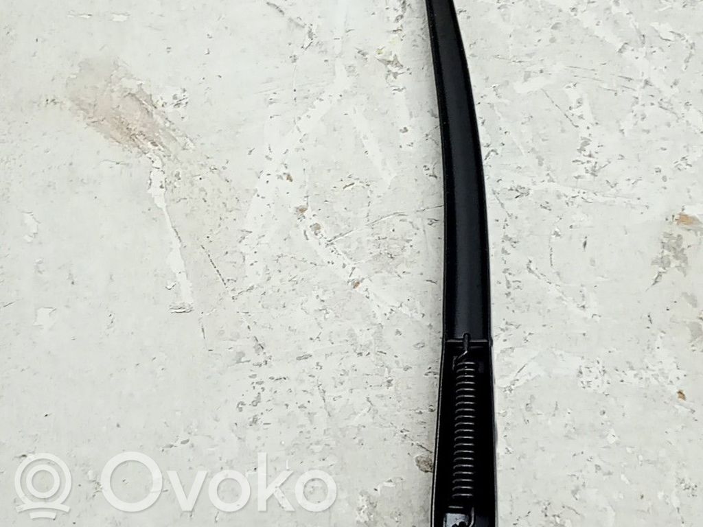 Toyota Yaris Brazo del limpiaparabrisas delantero