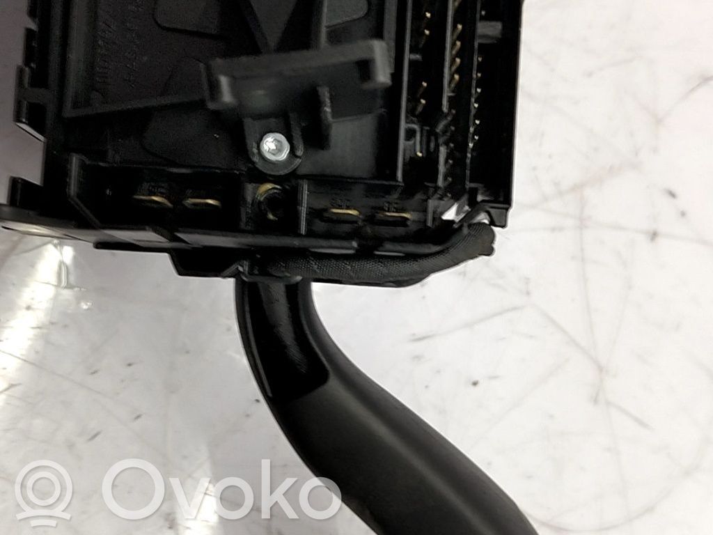 Seat Ibiza I (021A) Innesco anello di contatto dell’airbag (anello SRS) 