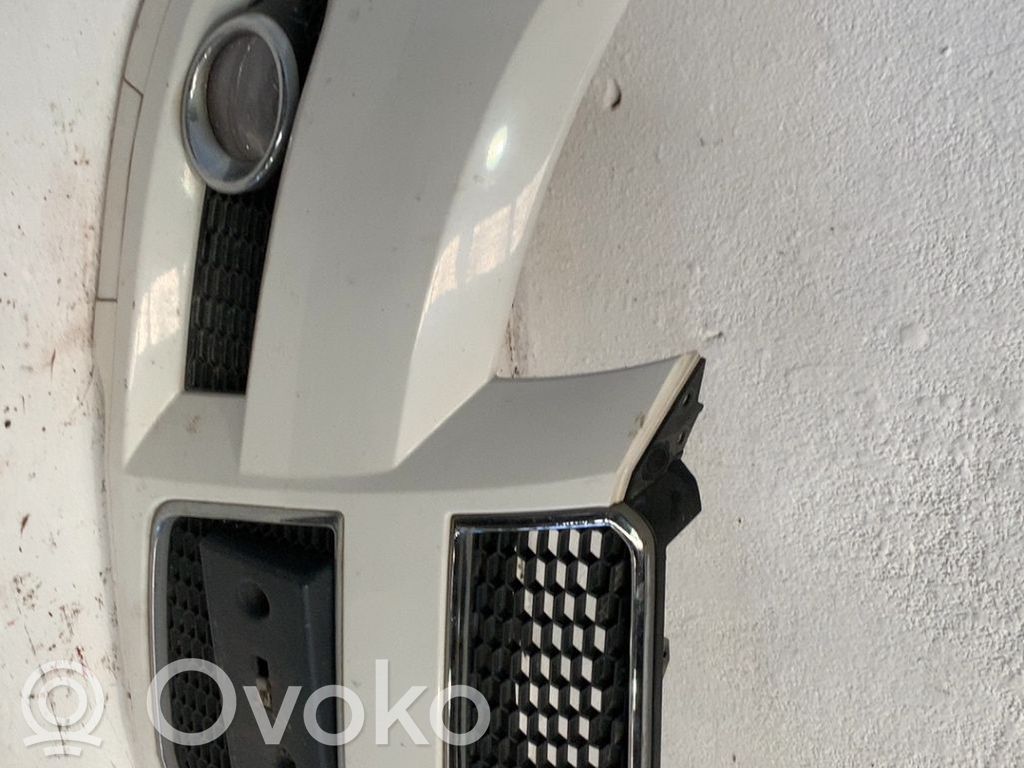 Chevrolet Aveo Paraurti anteriore 