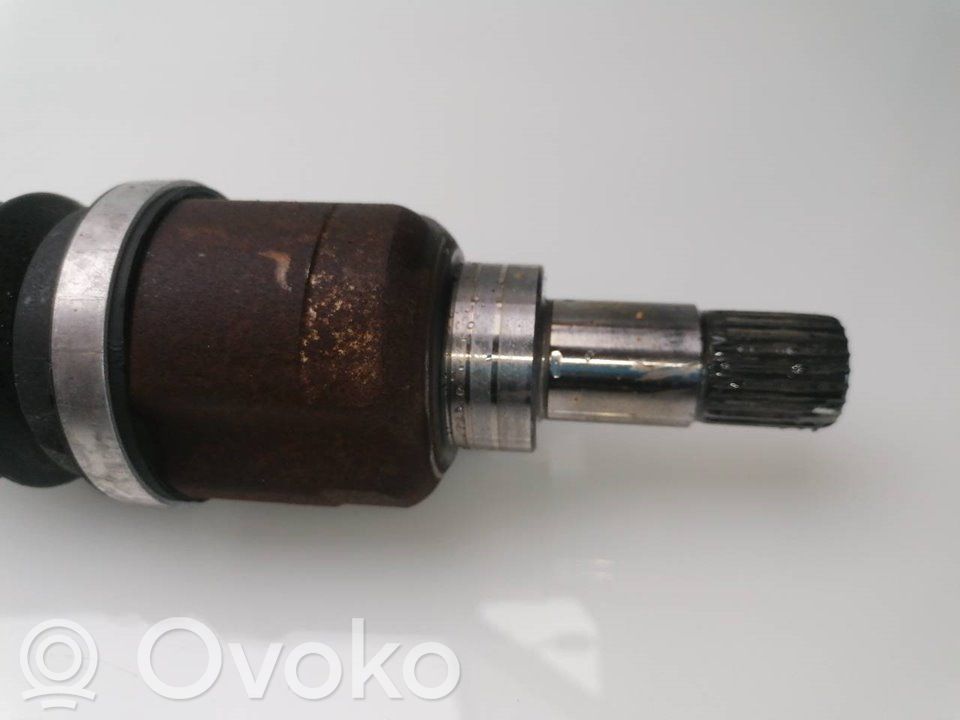 Etuvetoakseli   9672238580