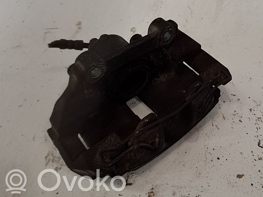 Skoda Fabia Mk2 (5J) Étrier de frein avant
