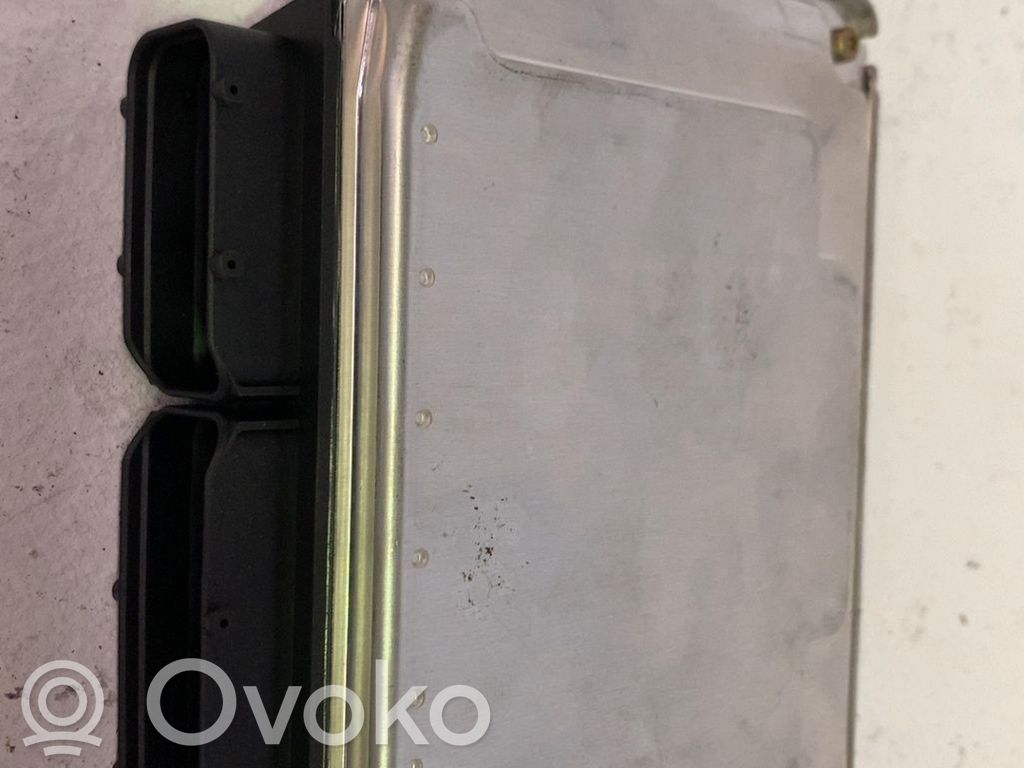 Audi A4 S4 B6 8E 8H Komputer / Sterownik ECU silnika 
